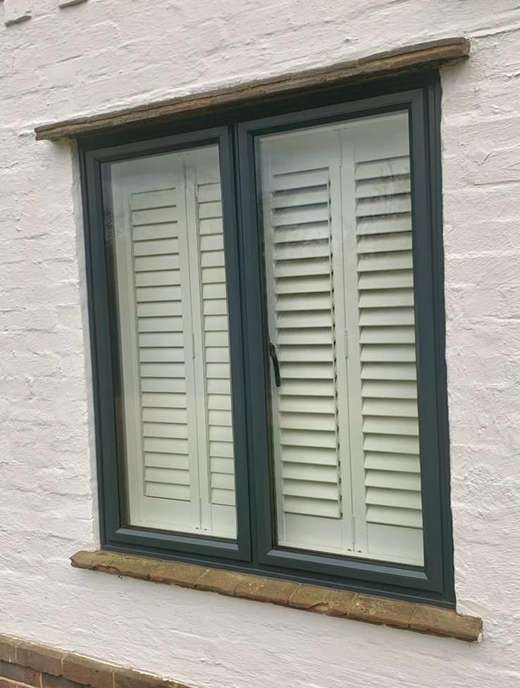 Smarts Alitherm 300 in anthracite Grey with no lead.