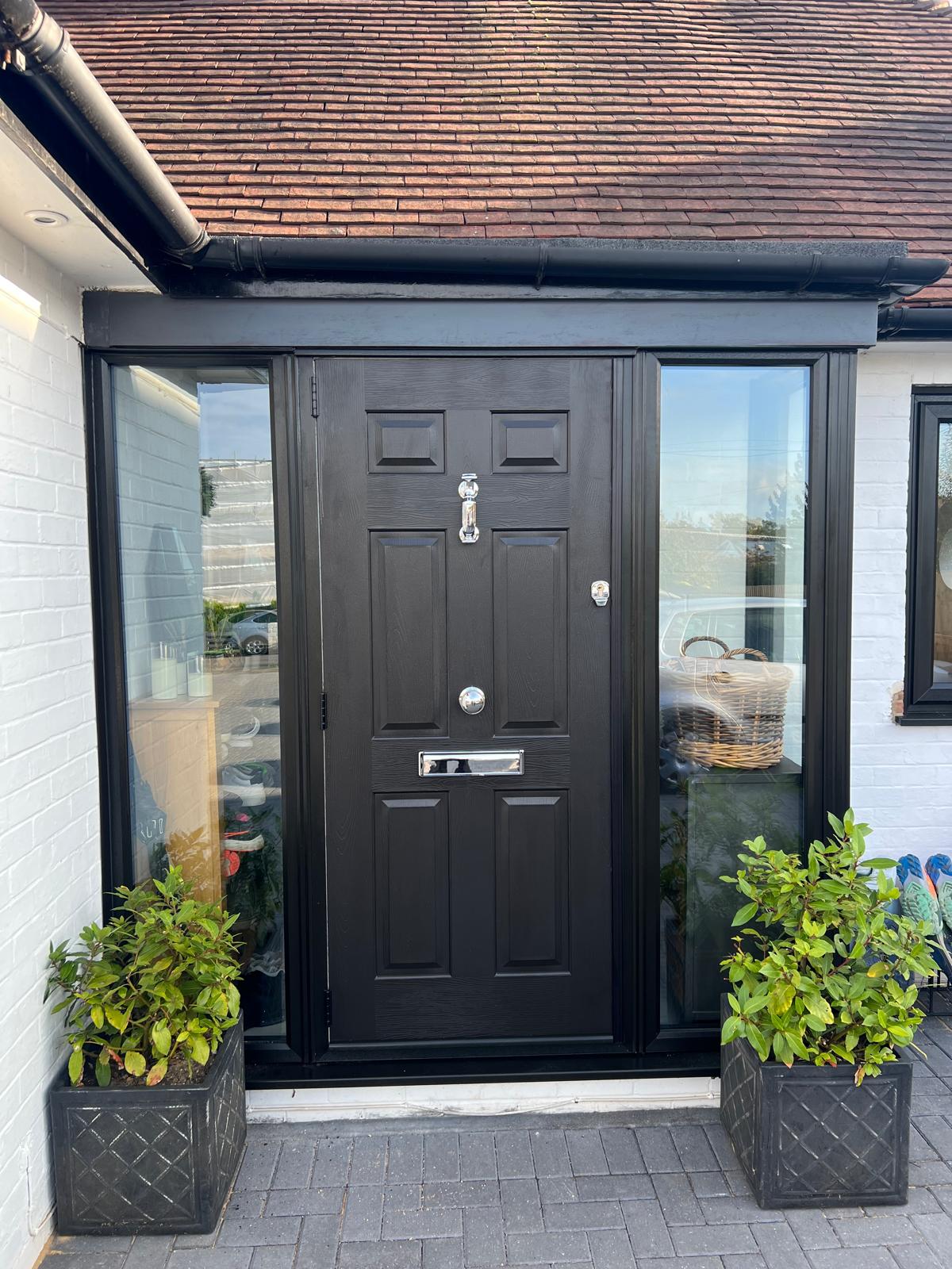 Solidor “Tenby 2” in Schwarz Braun.