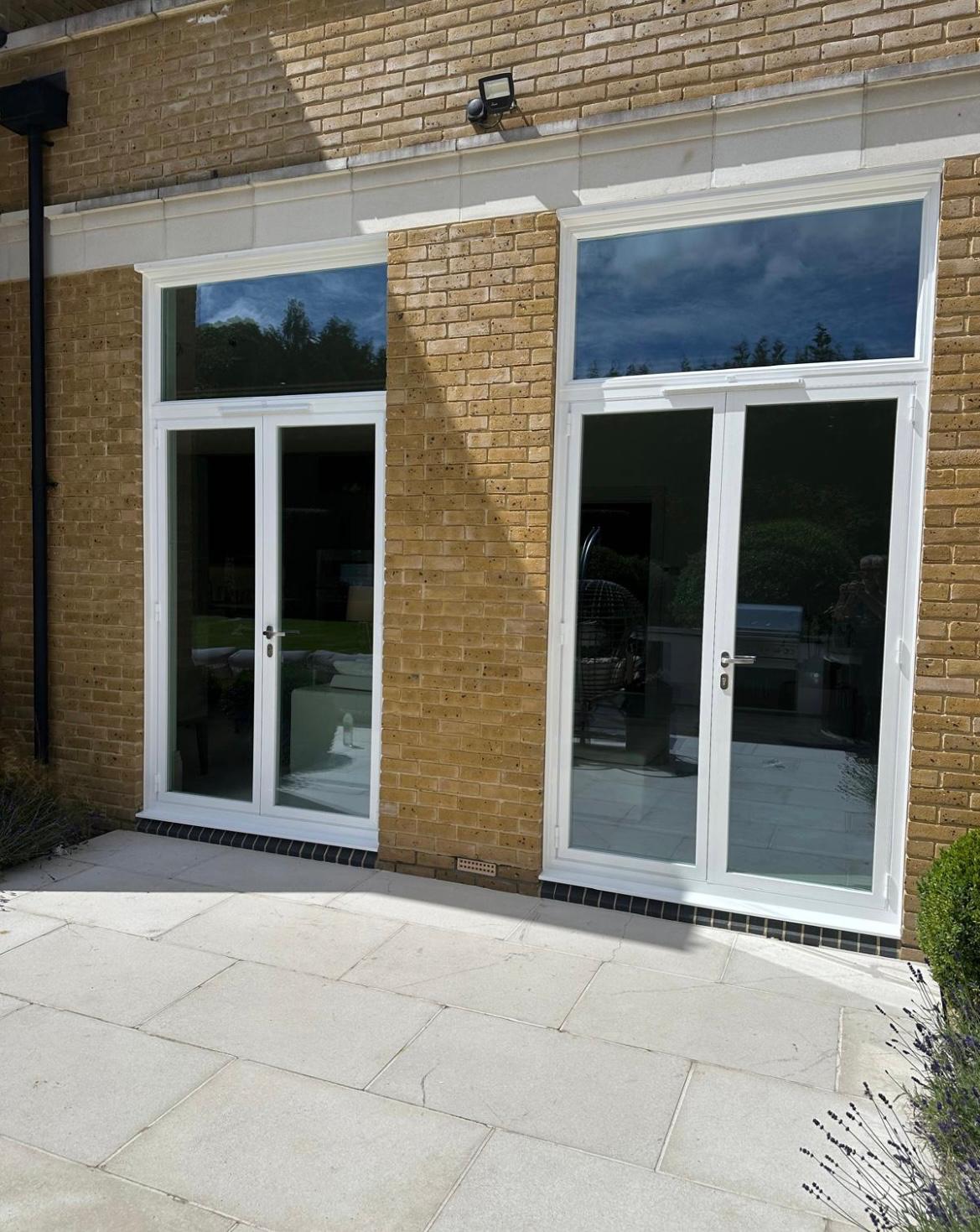 Origin OB49 aluminium door in white
